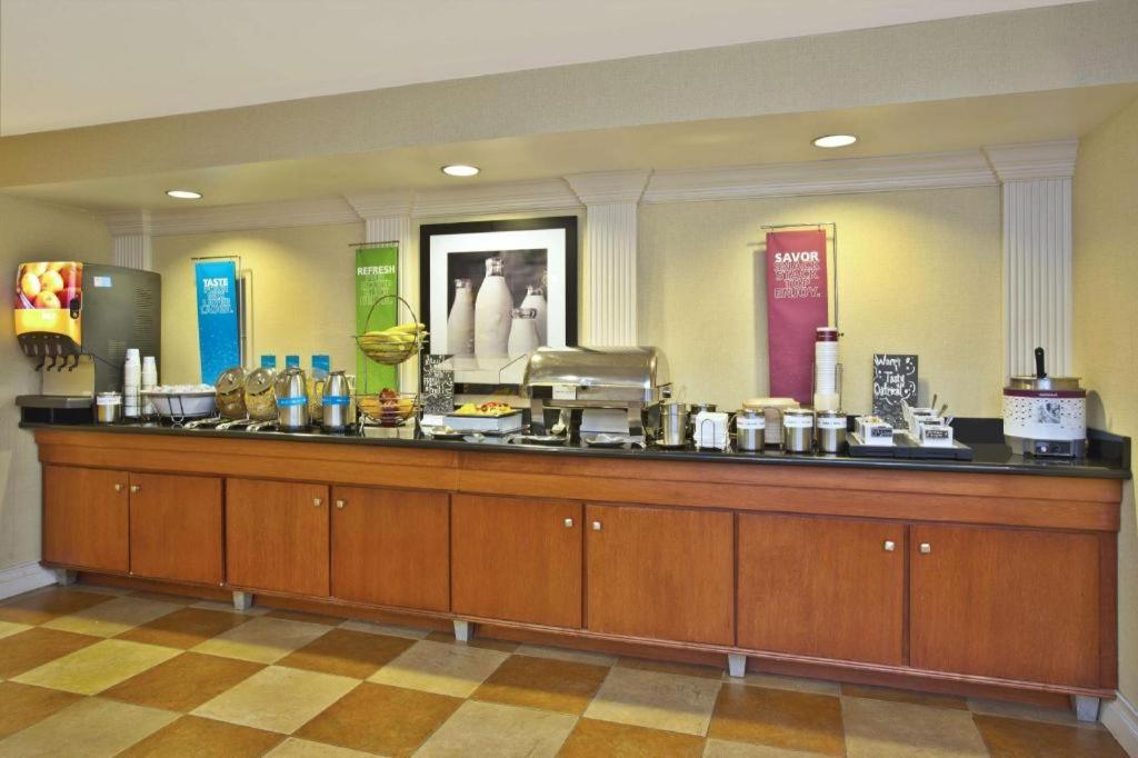 Hampton Inn Anderson Exteriér fotografie